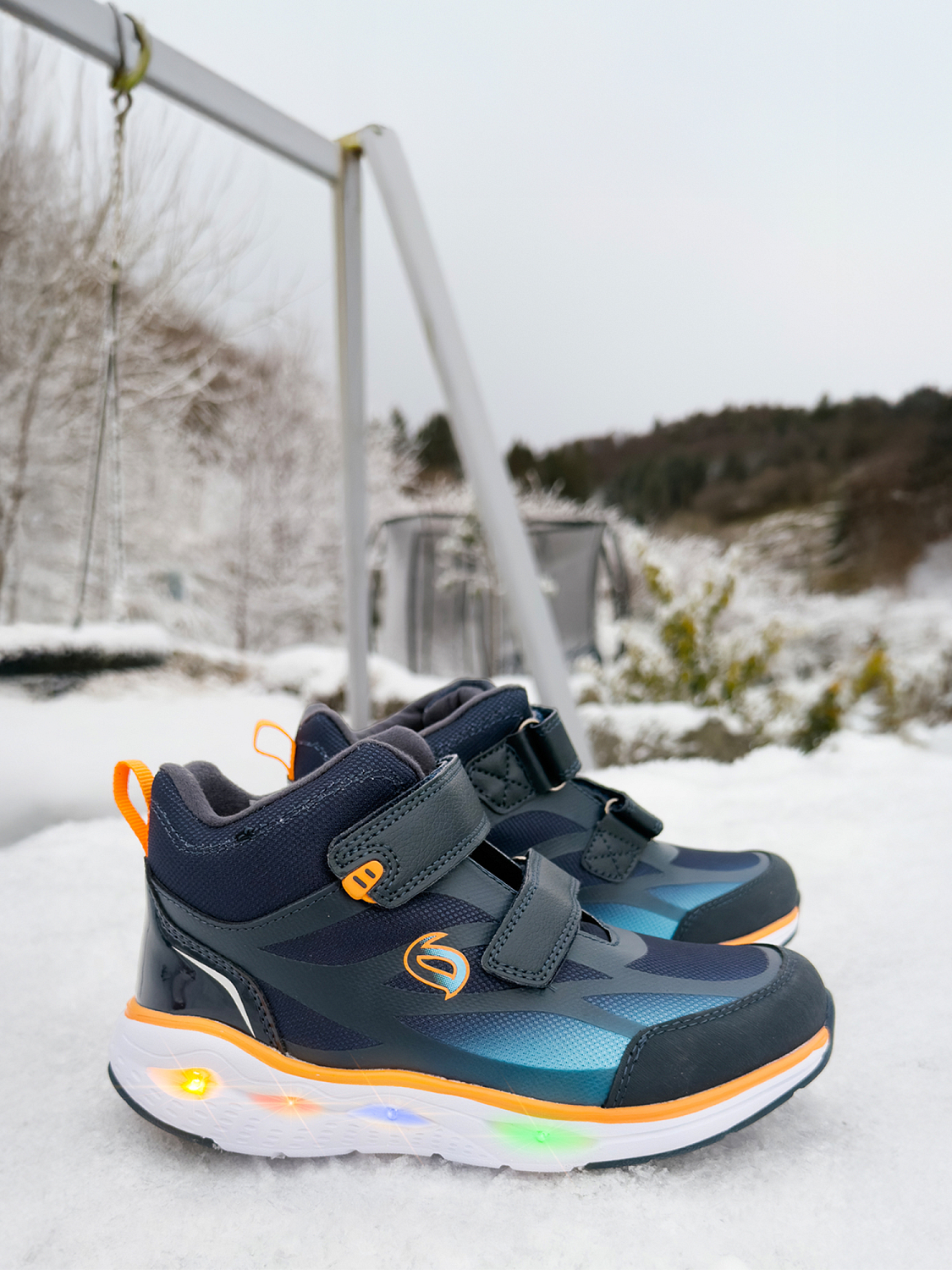 Leaf Magran Navy Blinkesko
